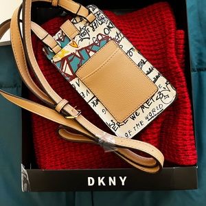 DKNY phone and scarf gift set